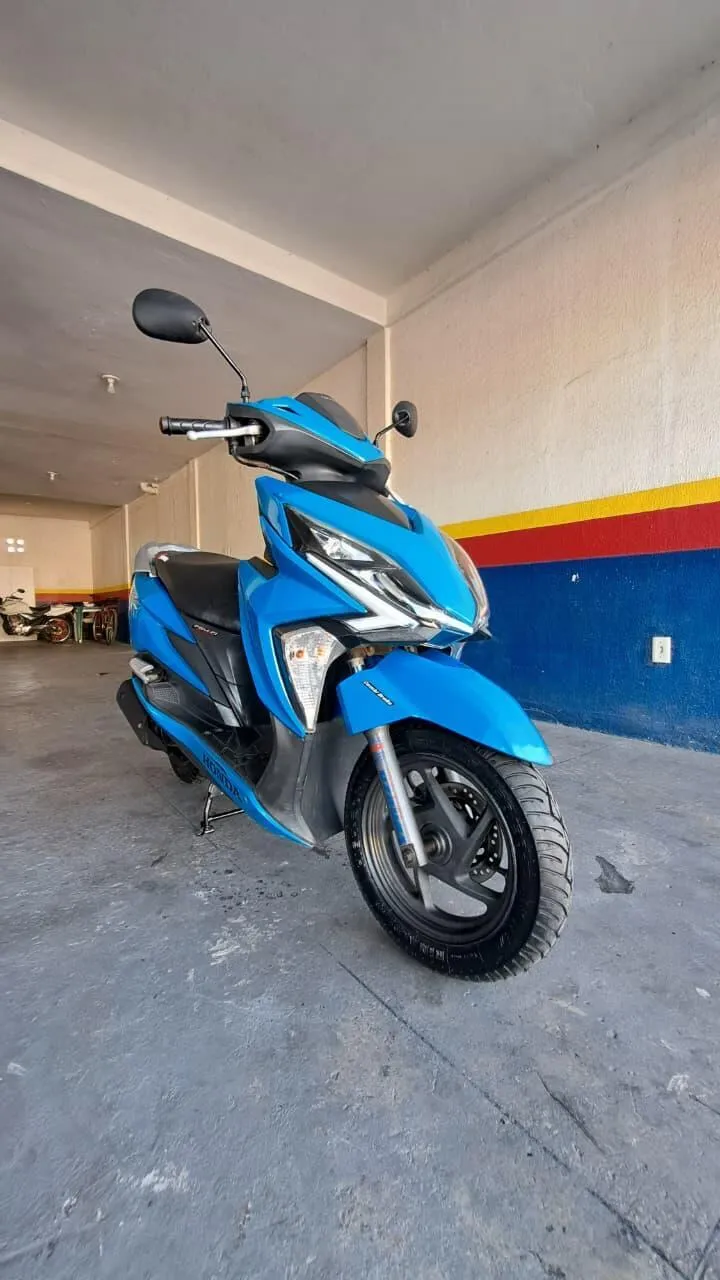 HONDA ELITE 125 FRENTE DIREITA